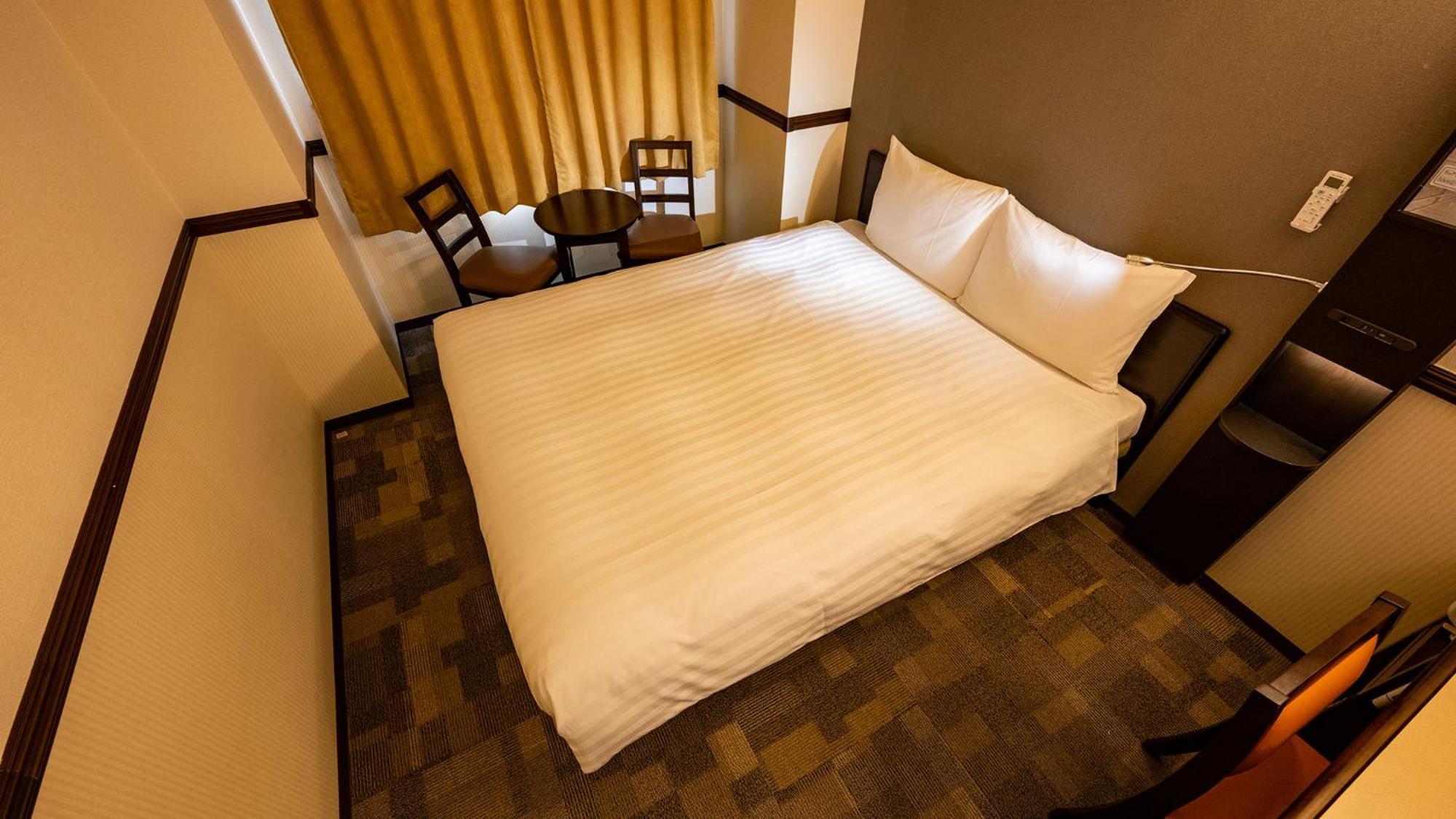 Toyoko Inn Toyama-Eki Shinkansen-Guchi No.2 Szoba fotó