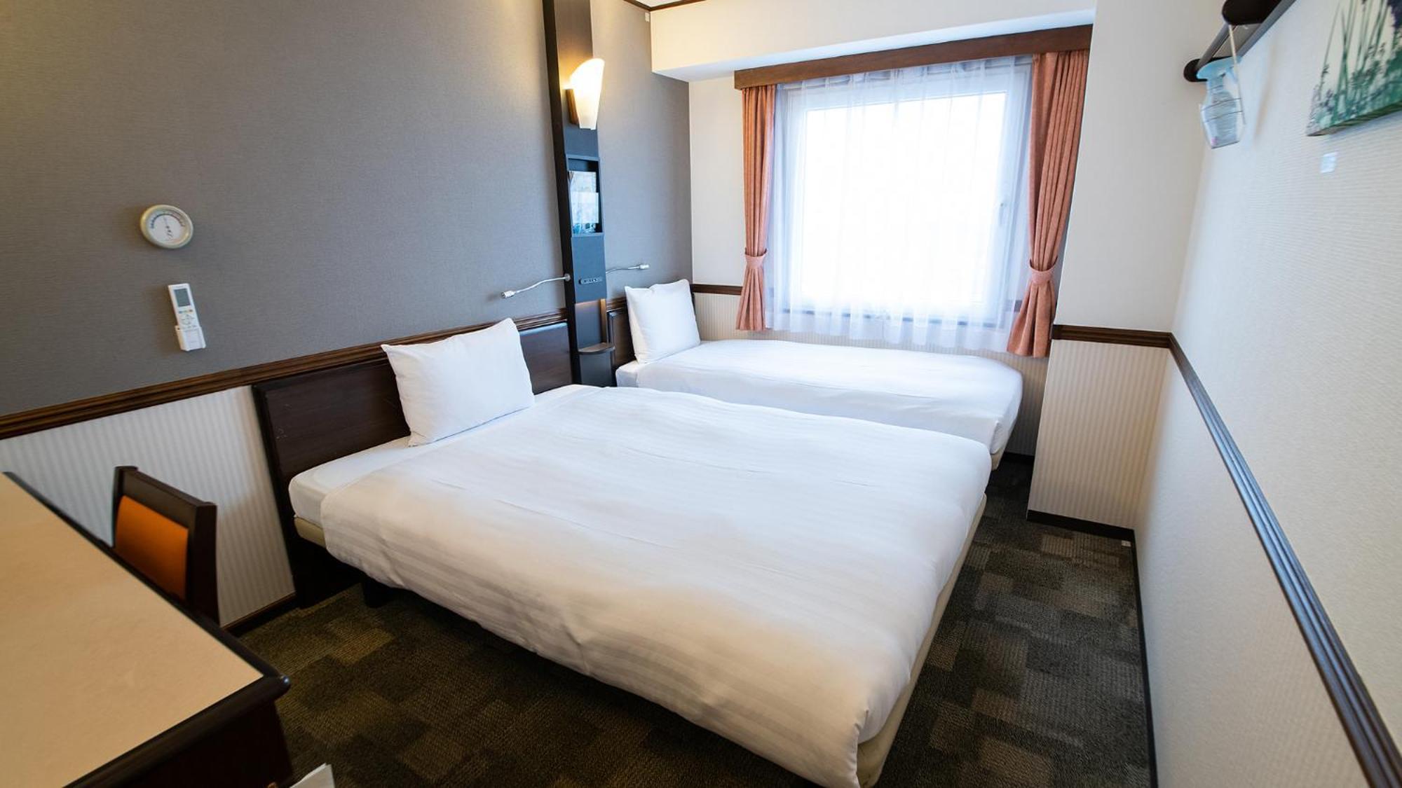 Toyoko Inn Toyama-Eki Shinkansen-Guchi No.2 Kültér fotó