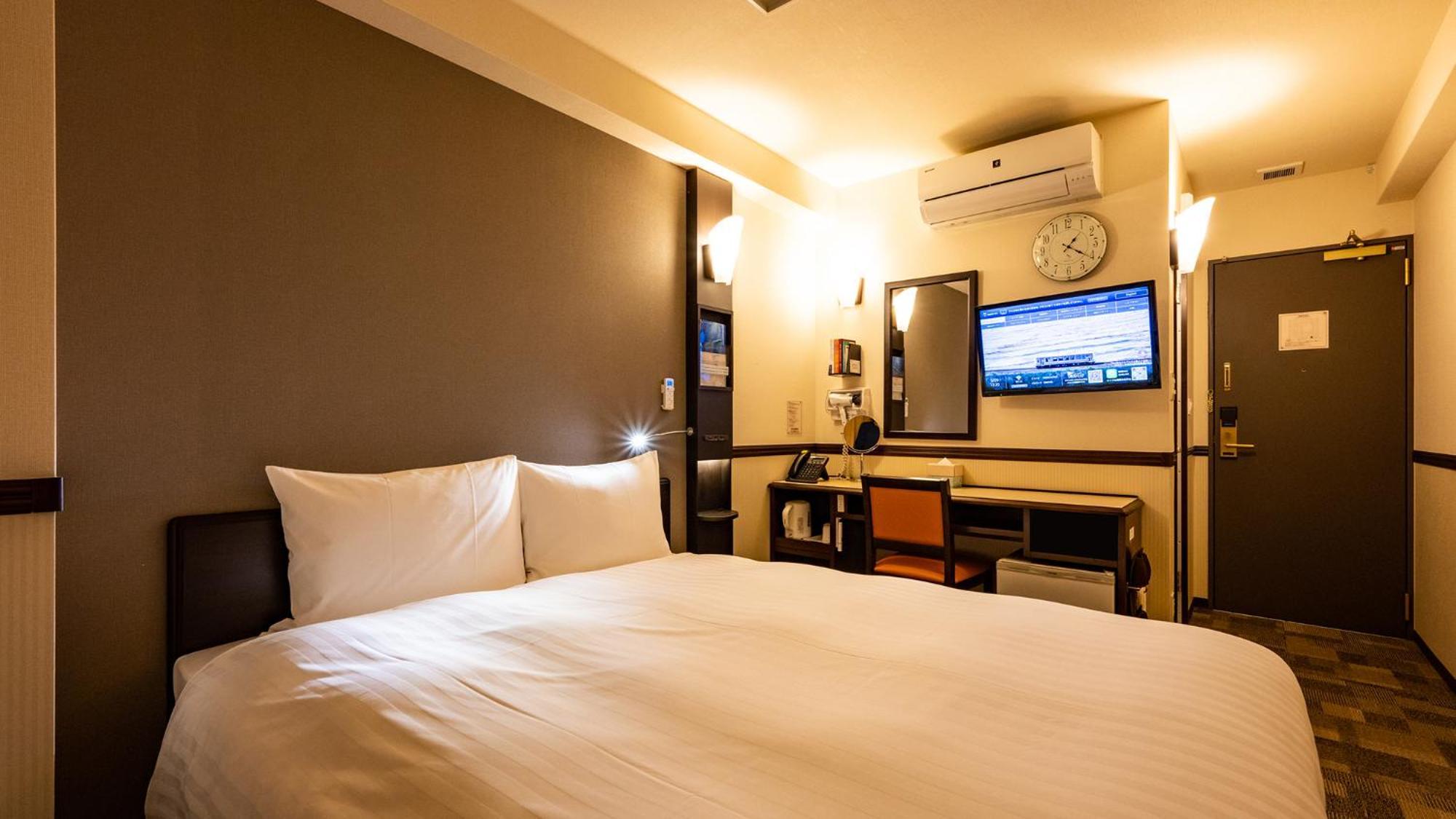 Toyoko Inn Toyama-Eki Shinkansen-Guchi No.2 Szoba fotó